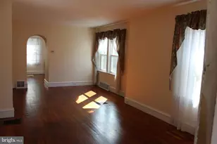 34 S Poplar Ave, Maple Shade, NJ 08052 - Photo 10