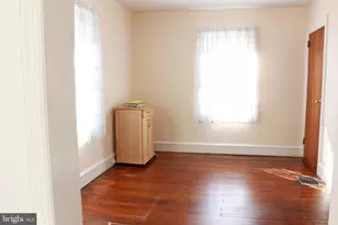 34 S Poplar Ave, Maple Shade, NJ 08052 - Photo 12