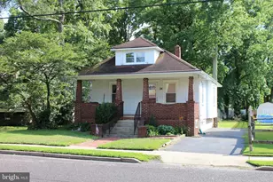 34 S Poplar Ave, Maple Shade, NJ 08052 - Photo 1