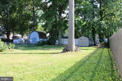 34 S Poplar Avenue, Maple Shade, NJ 08052 - Photo 4