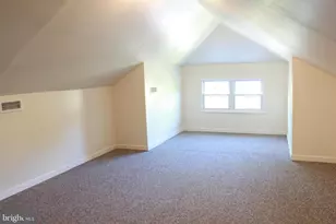 34 S Poplar Ave, Maple Shade, NJ 08052 - Photo 14