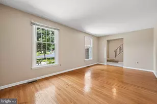 649 Cornwallis Dr, Mount Laurel, NJ 08054 - Photo 6