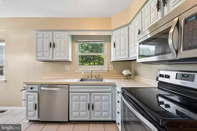 649 Cornwallis Drive, Mount Laurel, NJ 08054 - Photo 12