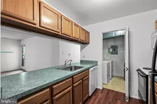 2405 Durham Ct, Mount Laurel, NJ 08054 - Photo 10