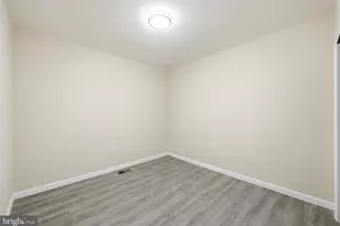 93 Washington St, Mount Holly, NJ 08060 - Photo 8
