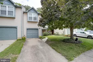 128 Kettlebrook Dr, Mount Laurel, NJ 08054 - Photo 1