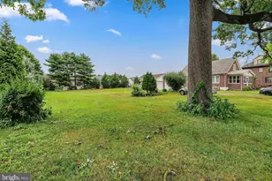 1243 Hornberger Ave, Florence, NJ 08554 - Photo 8