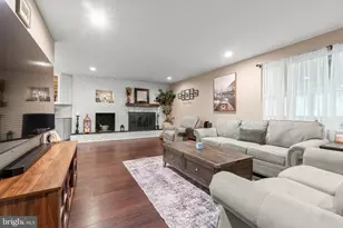 17 Mill Park Ln, Marlton, NJ 08053 - Photo 10