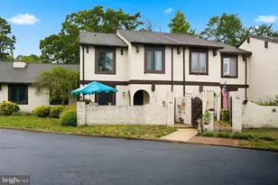 87 Five Crown Royal, Marlton, NJ 08053 - Photo 2