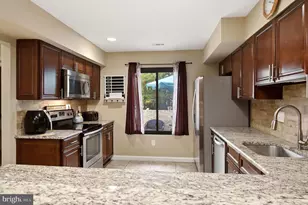 87 Five Crown Royal, Marlton, NJ 08053 - Photo 8
