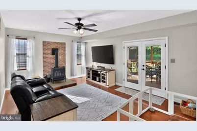999 Kensington Drive, Eastampton, NJ 08060 - Photo 4