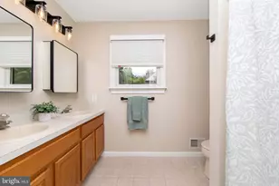 101 Handler Dr, Burlington Township, NJ 08016 - Photo 26