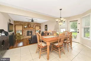 101 Handler Dr, Burlington Township, NJ 08016 - Photo 14