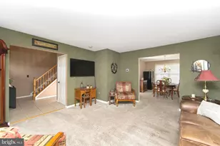101 Handler Dr, Burlington Township, NJ 08016 - Photo 6