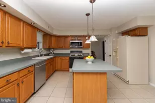 101 Handler Dr, Burlington Township, NJ 08016 - Photo 12