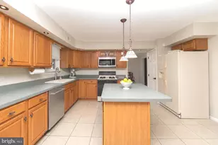 101 Handler Dr, Burlington Township, NJ 08016 - Photo 12