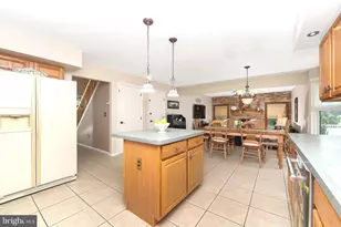 101 Handler Dr, Burlington Township, NJ 08016 - Photo 14