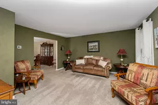 101 Handler Dr, Burlington Township, NJ 08016 - Photo 4