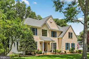 164 Memorial Ln, Mount Laurel, NJ 08054 - Photo 2