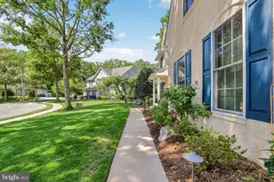 164 Memorial Ln, Mount Laurel, NJ 08054 - Photo 10