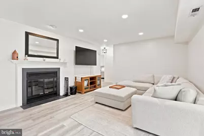 10 W Bluebell Lane, Mount Laurel, NJ 08054 - Photo 4