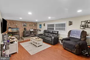 16 Landon Dr, Bordentown, NJ 08505 - Photo 18