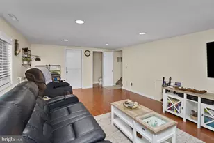 16 Landon Dr, Bordentown, NJ 08505 - Photo 20