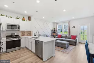 53 Elliot Ln, Westampton, NJ 08060 - Photo 2