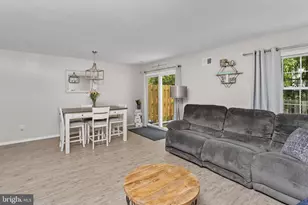 7 Fairfax Ct, Bordentown, NJ 08505 - Photo 10