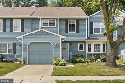 7 Fairfax Court, Bordentown, NJ 08505 - Photo 1