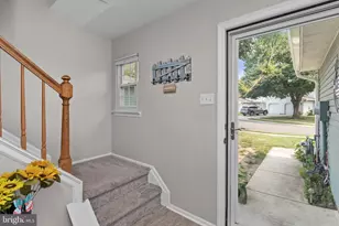 7 Fairfax Ct, Bordentown, NJ 08505 - Photo 6