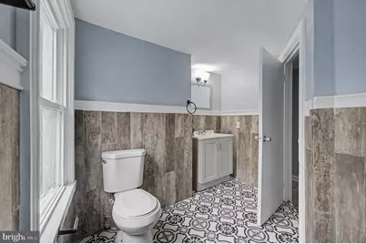 411 Lawrence Street, Burlington, NJ 08016 - Photo 14
