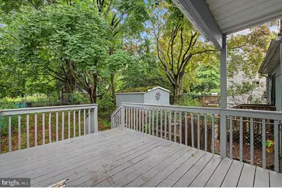 411 Lawrence Street, Burlington, NJ 08016 - Photo 22