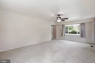 5 Newport Ln, Willingboro, NJ 08046 - Photo 8
