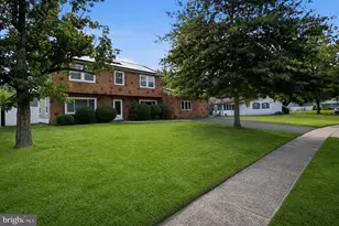 5 Newport Ln, Willingboro, NJ 08046 - Photo 2