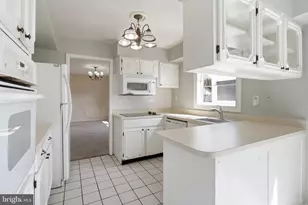 5 Newport Ln, Willingboro, NJ 08046 - Photo 18