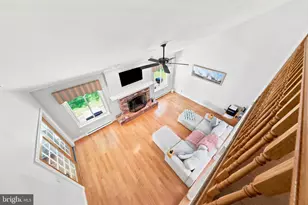 9 Stonybrook Ct, Medford, NJ 08055 - Photo 2