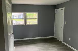 22 Maricopa Trail, Browns Mills, NJ 08015 - Photo 10