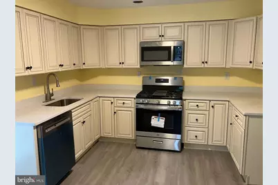 22 Maricopa Trail, Browns Mills, NJ 08015 - Photo 4