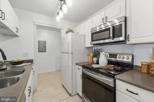 903 Lindsey Ct, Marlton, NJ 08053 - Photo 12