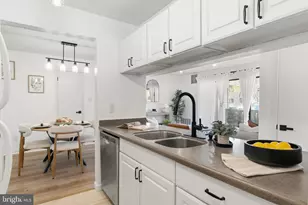 903 Lindsey Ct, Marlton, NJ 08053 - Photo 14