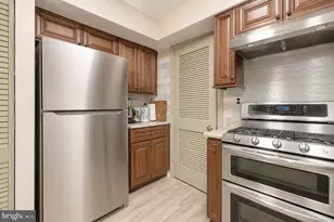114 Burnamwood Ct, Mount Laurel, NJ 08054 - Photo 22