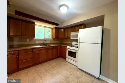25 Walnut Drive, Burlington Township, NJ 08016 - Photo 12