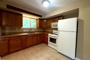 25 Walnut Dr, Burlington Township, NJ 08016 - Photo 12