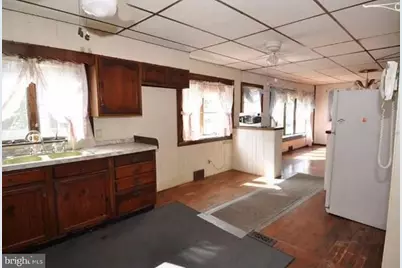 2091 Old York Road, Burlington, NJ 08016 - Photo 4