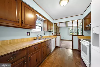 5 Westwood Court, Medford, NJ 08055 - Photo 8