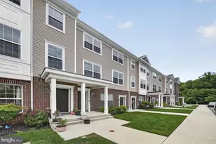 309 Kramer Ct, Florence, NJ 08518 - Photo 2