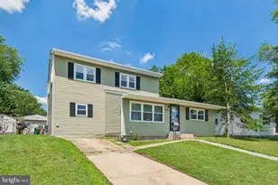 35 Indian Queen Ln, Maple Shade, NJ 08052 - Photo 4