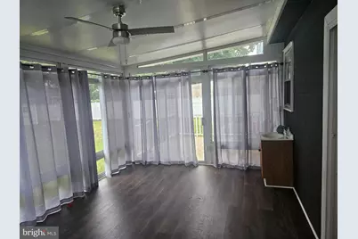 206 Stevenson Avenue, Beverly, NJ 08010 - Photo 4