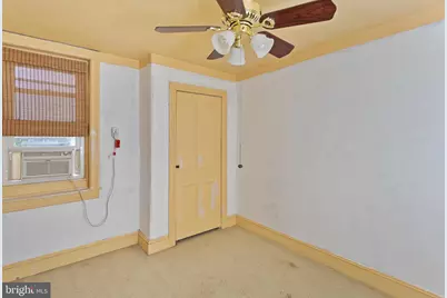 340 E Union Street, Burlington, NJ 08016 - Photo 22